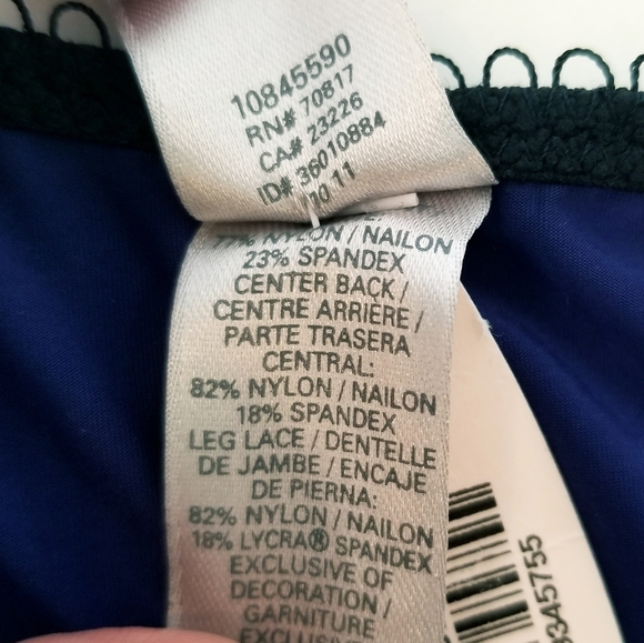 Victoria's Secret Vintage Dream Angels Lace Crystal Rhinestone Element Panty NWT - Picture 9 of 11